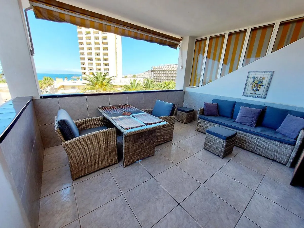 2 Suite Bedrooms Heatedpool Aircon Los Cristianos لوس كريستيانوس شقة
